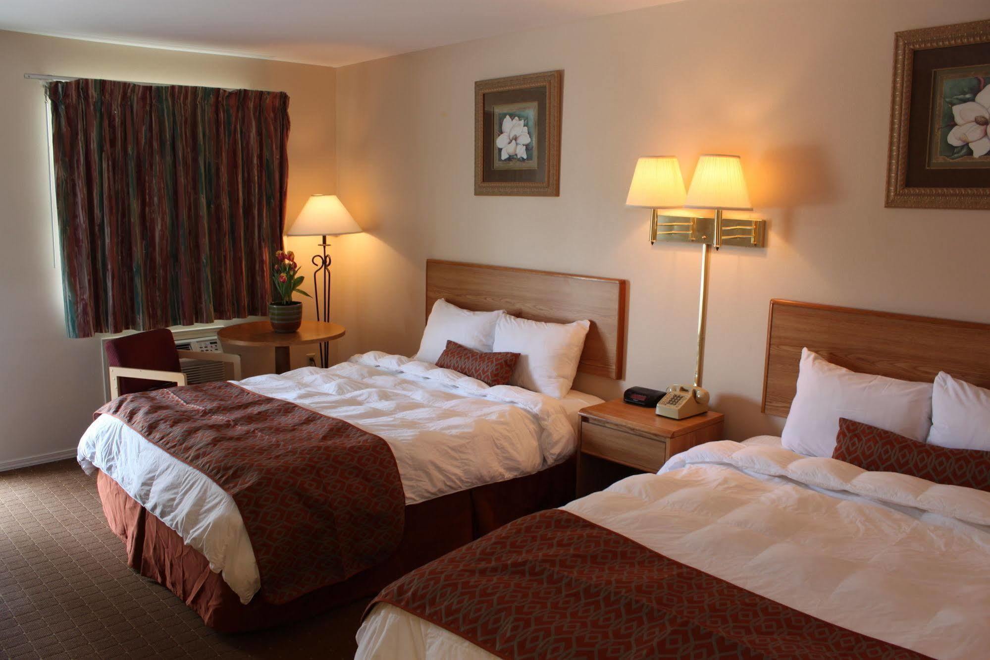Regency Inn יוריקה ספרינגס מראה חיצוני תמונה